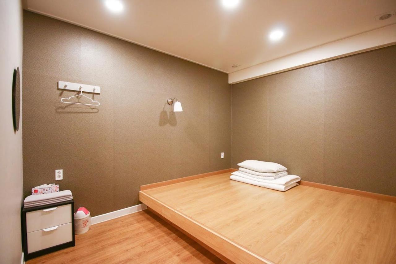 Lighthouse Guesthouse Mokpo Exterior foto